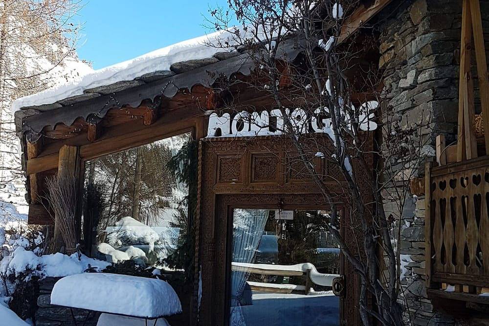 Ganze Wohnung, Chalet La Bricole \"Montagne\" in Lanslevillard, Vanoise-Massiv