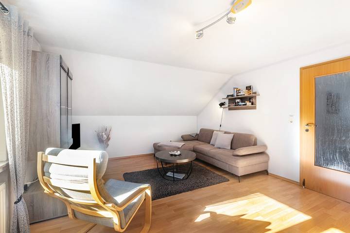 Appartement entier, Appartement 'Zweite Heimat' avec balcon et Wi-Fi in Schmallenberg, Arrondissement du Haut-Sauerland