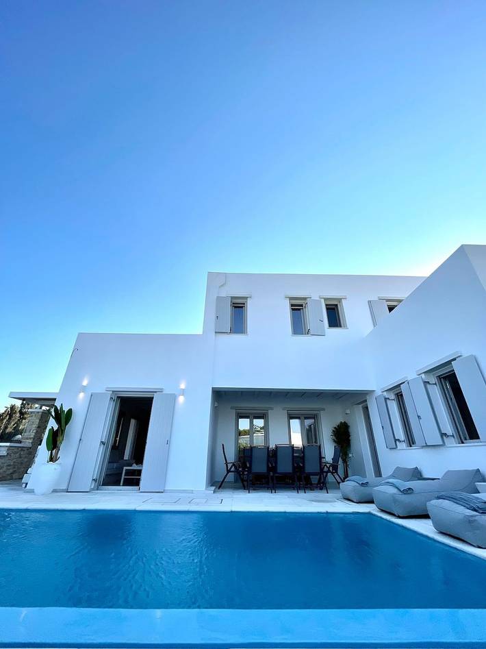 Location de vacances pour 8 personnes, avec Vue sur l’océan et Balcon ainsi que Terrasse et Jardin dans Píso Livádi - 2