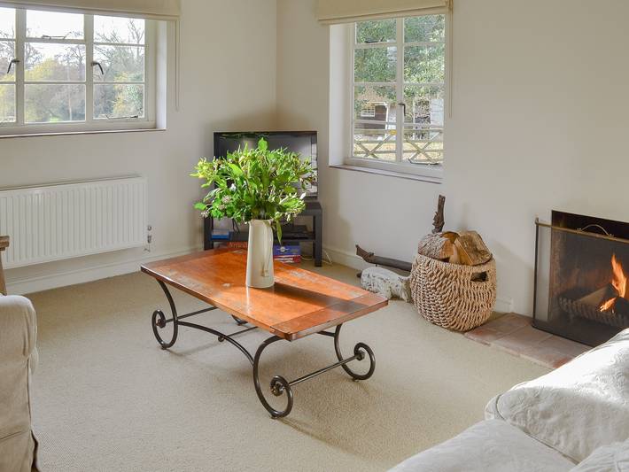 Brookside Cottage in Burley, Hampshire