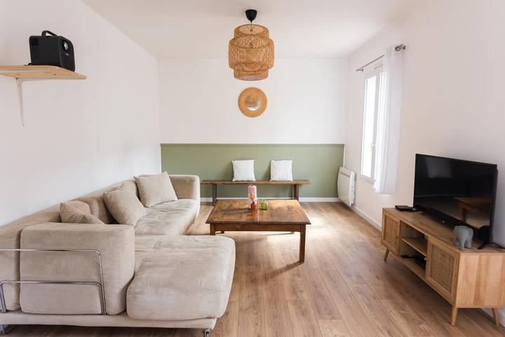 Location de vacances pour 6 personnes, avec Terrasse à La Flocellière - 2