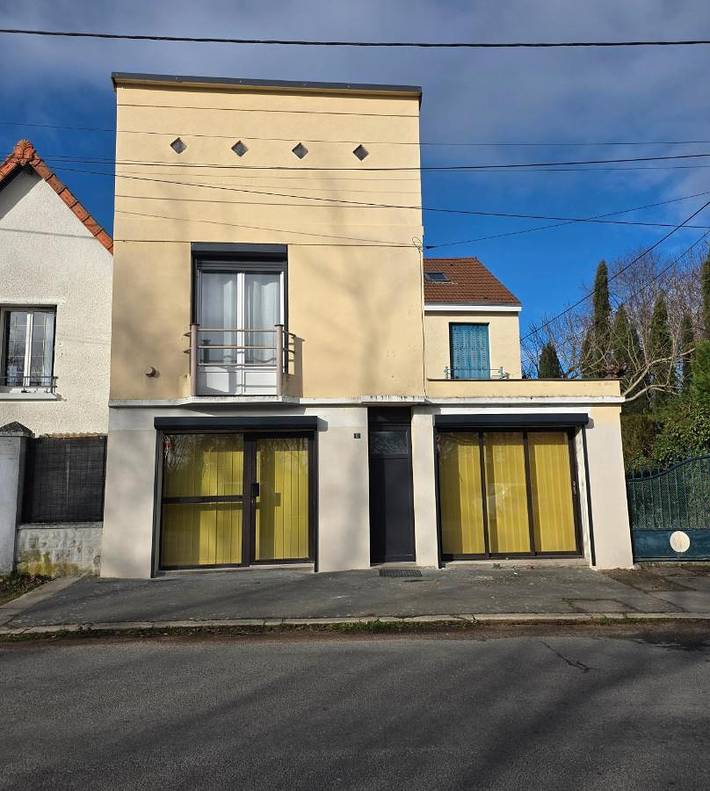 Gîte pour 6 personnes, avec vue sur le lac et vue à Prémilhat - 2