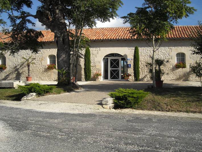 Gîte pour 6 personnes, avec terrasse et jardin