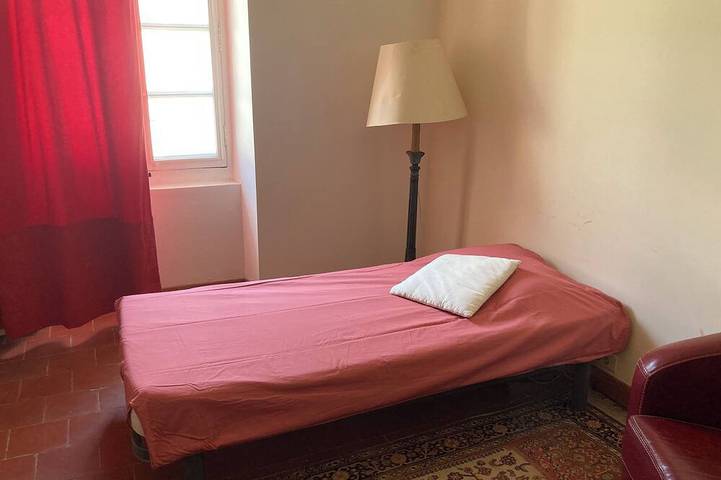 Gîte pour 3 personnes, avec jardin à Saint-Hippolyte-du-Fort - 2