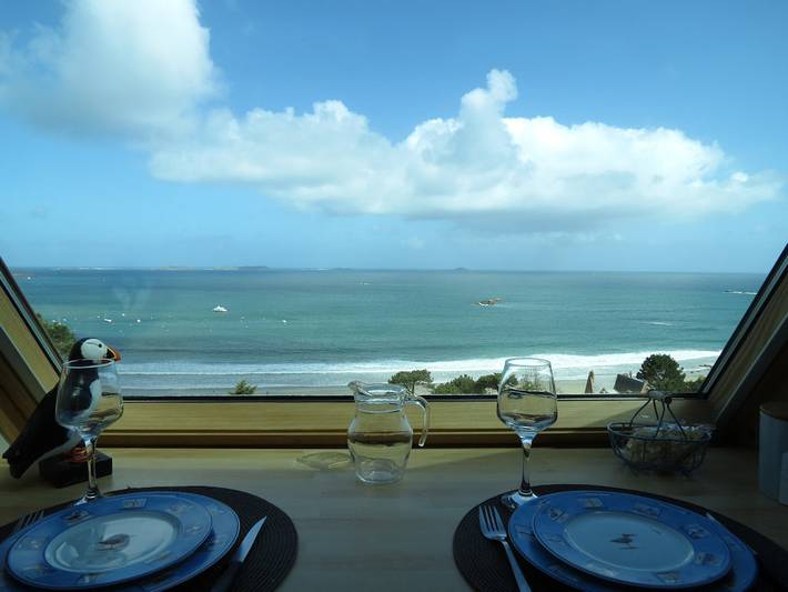 Gîte pour 2 personnes, avec terrasse dans Plage Trestraou - 2