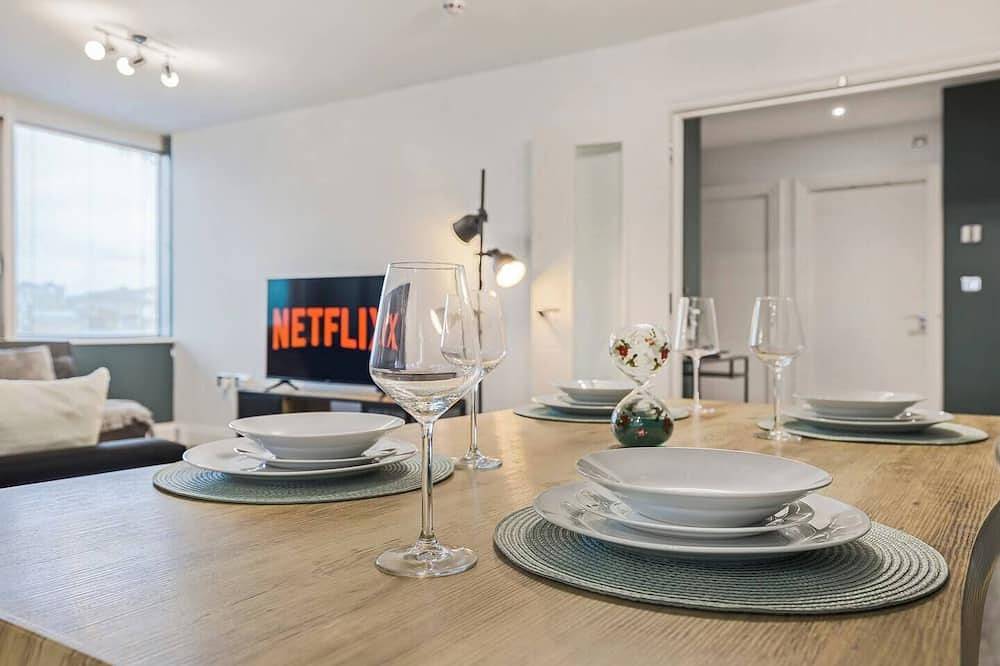 Glamping for 7 People in Brighton, Sussex