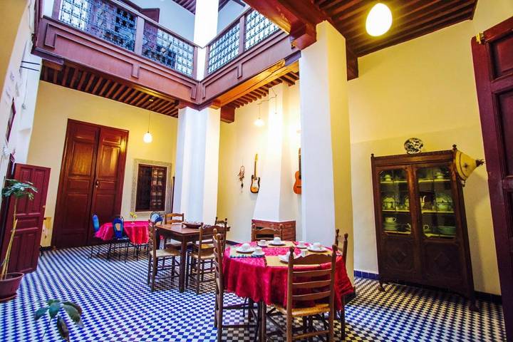 Alojamiento y desayuno para 2 personas, con terraza y vistas - 1