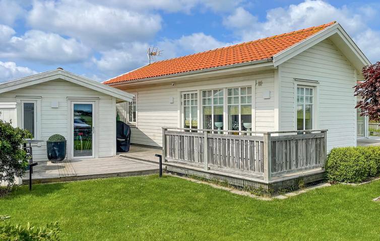 Ferienhaus für 4 Personen, mit Terrasse und Garten in Träslövsläge (Varberg)