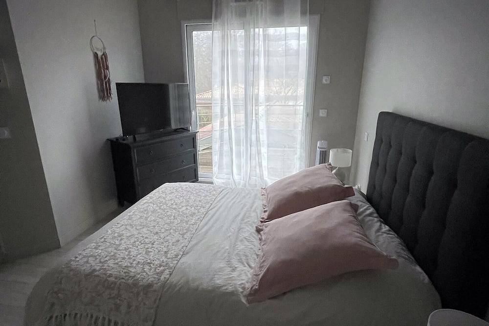 Relaxing villa in a quiet location in Azur Landes department in Azur, Dax region