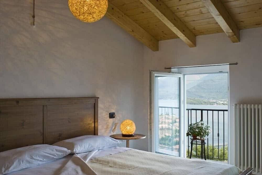 Ganze Wohnung, Schoener Blick auf den Comer See in Vercana, Gemeinde Vercana