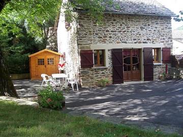 Gîte pour 6 personnes, avec vue et jardin à Camjac