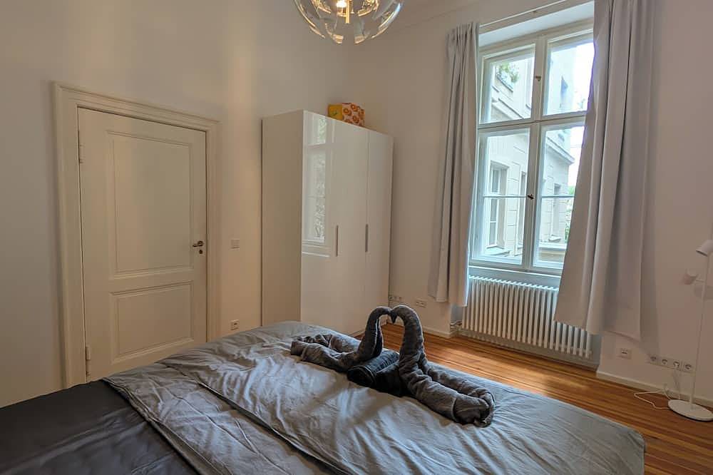 Entire apartment, Stylish city apartment in Mitte Berlin, Berlin