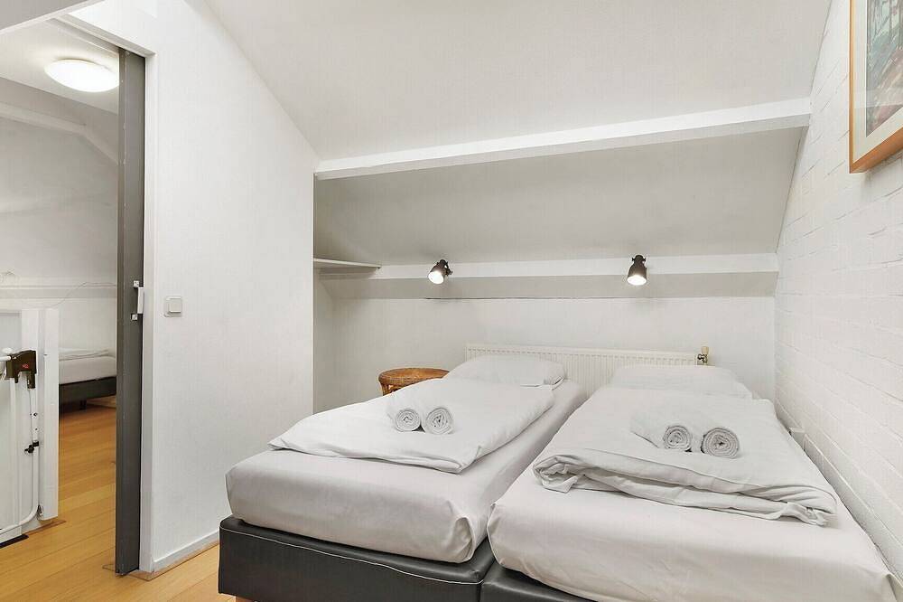 Semi-detached 6-person bungalow in Drenthe