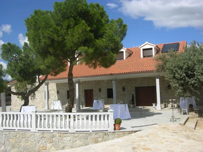 Casa rural para 3 personas, con terraza y jardín - 1