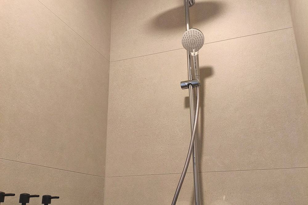 Ganze Wohnung, Moderne Loftwohnung – urban, lichtdurchflutet und stilvoll in Bayerisch Schwaben