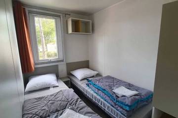 Camping pour 10 Personnes dans Saint-Julien-en-Born, Région de Dax, Photo 3