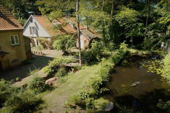 Ferienwohnung für 3 Personen, mit Terrasse und Garten sowie Ausblick