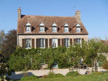Cottage pour 2 personnes, avec jardin et terrasse à Domfront