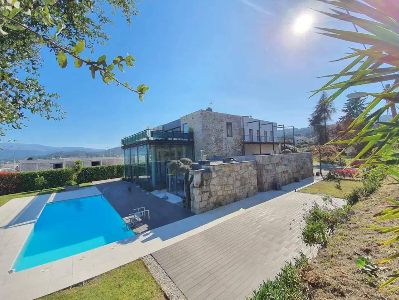 Ferienhaus Quinta do Nascimento mit Bergblick, Pool, Wlan, Klimaanlage und Terrasse in Britelo, Gémeos E Ourilhe, Vinho Verde