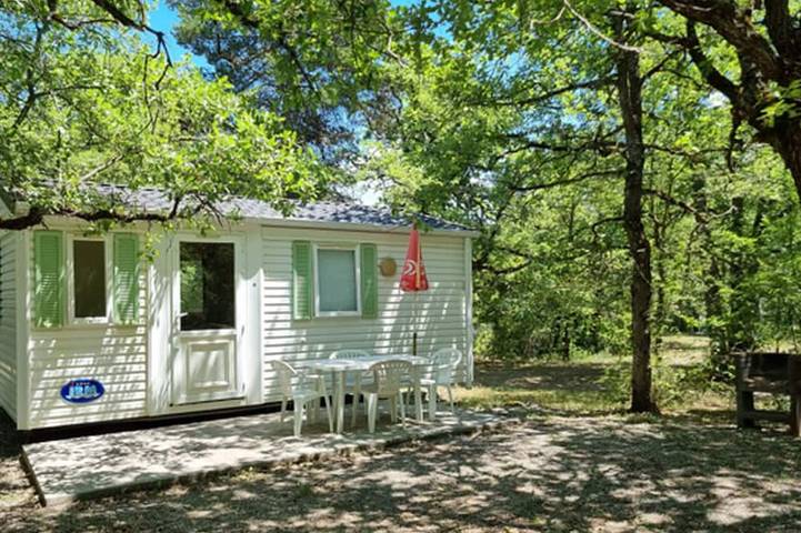 Mobil home pour 4 personnes à Neffes