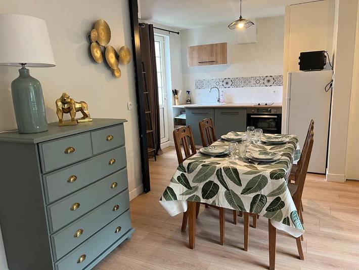 Location de vacances pour 5 personnes, avec jardin et vue à Salles-sur-Mer - 4