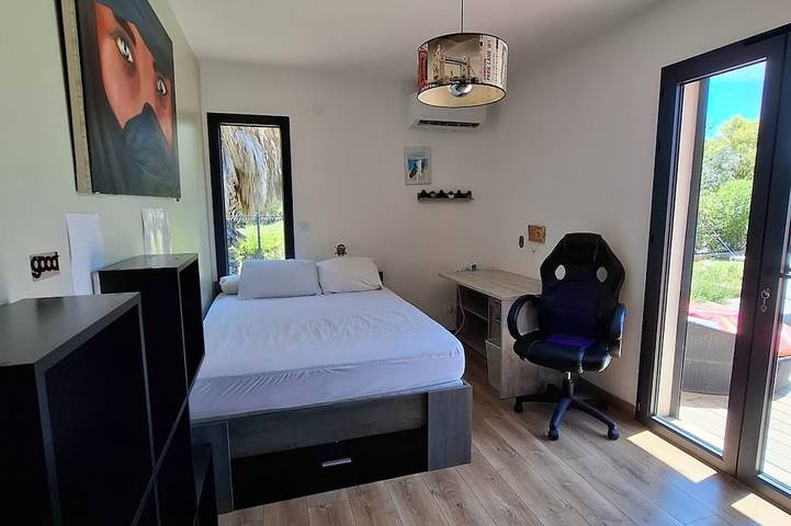 Location de vacances pour 6 personnes, avec jacuzzi et jardin à Saint-Hippolyte (Languedoc-Roussillon) - 3