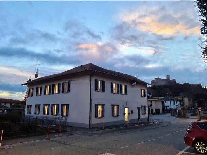 Gîte pour 6 personnes, avec vue et jardin dans Angera - 2