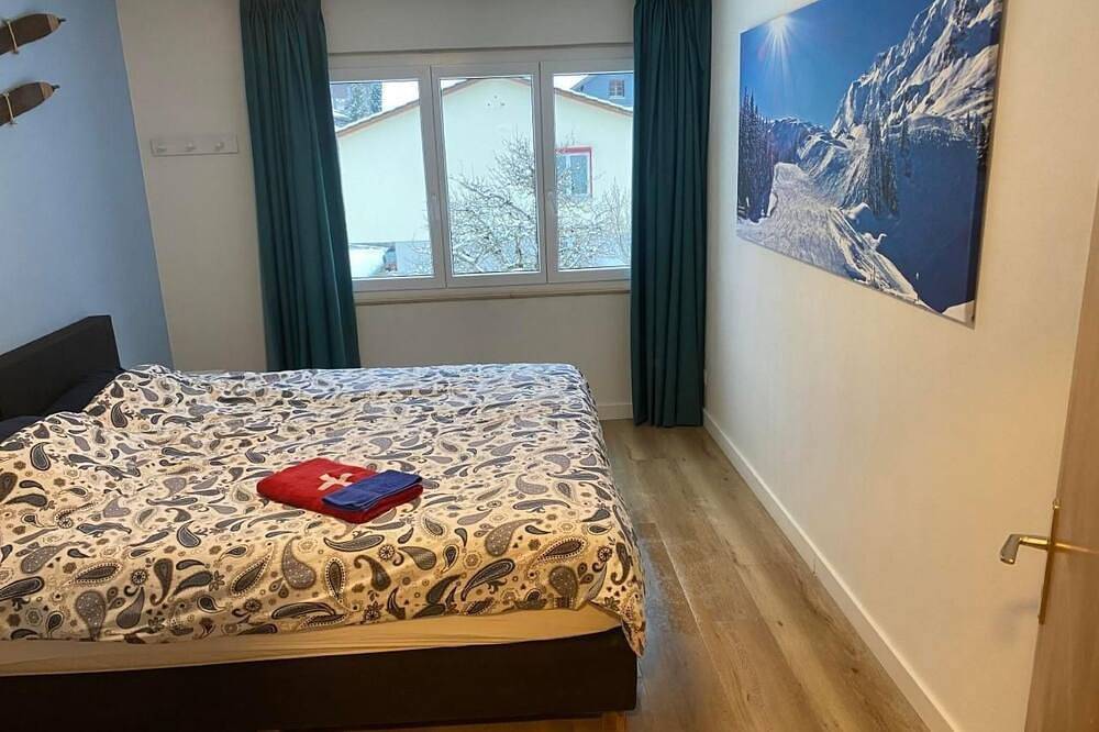 Ganze Wohnung, Spring Inn Apartment in Schattenhalb, Berner Oberland