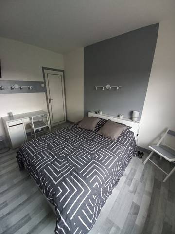 Chambre d’hôte pour 2 personnes, avec jardin à Château-du-Loir
