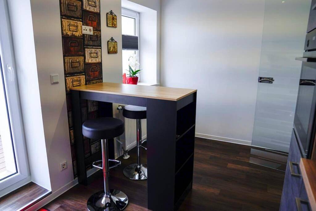 Ganze Wohnung, Ht Appartement Nr 2 in Bitterfeld, Bitterfeld-Wolfen
