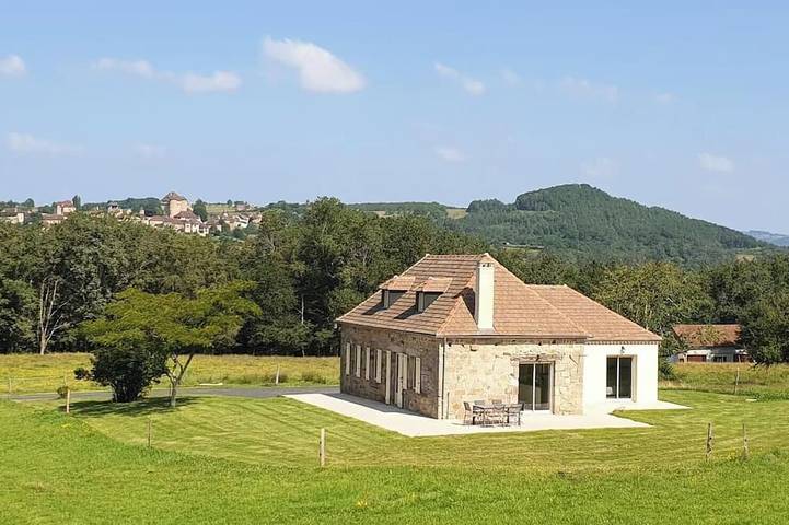 Location de vacances pour 6 personnes, avec Terrasse à Végennes