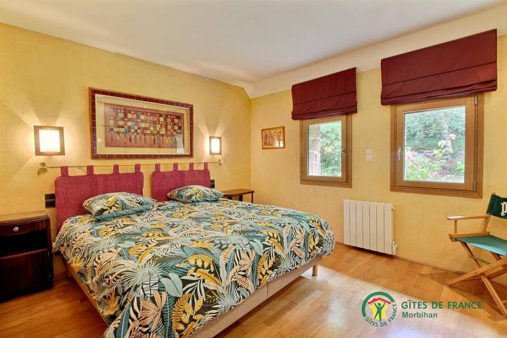 Gîte pour 6 personnes, avec jardin ainsi que terrasse et piscine à Baden (France) - 2