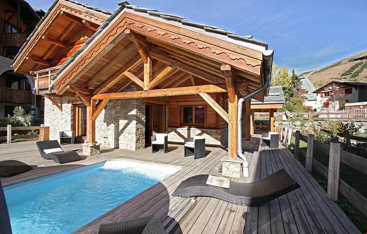 Gîte pour 14 personnes, avec sauna ainsi que piscine et terrasse dans Office De Tourisme Des Deux Alpes Front De Neige - 2