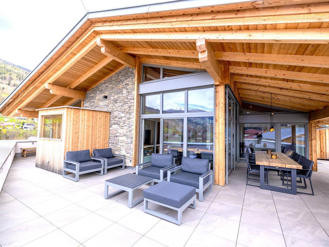 Ganze Wohnung, Penthouse mit Dachterrasse und Außensauna in St. Georgen ob Murau, Sankt Georgen am Kreischberg