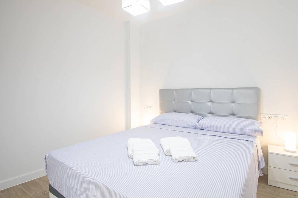 Apartamento entero, Nuevo A Estrenar, perfecto para familias o trabajo in Armilla, Provincia de Granada