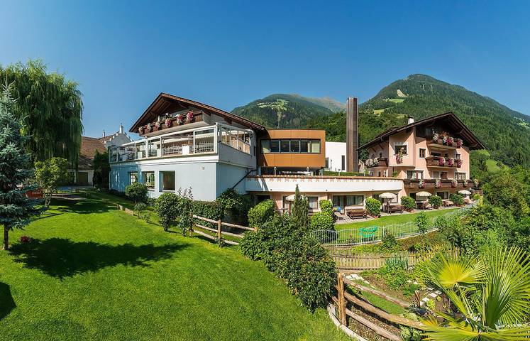 Ganze Wohnung, Ferienwohnung "Alpenhof Lodge Alpin Superior" mit Bergblick, Gemeinschaftspool & Sauna in Saltaus, St. Martin in Passeier