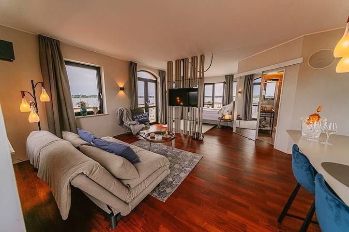 Seensucht’s Resort- Admiralssuite in Bitterfeld, Bitterfeld-Wolfen
