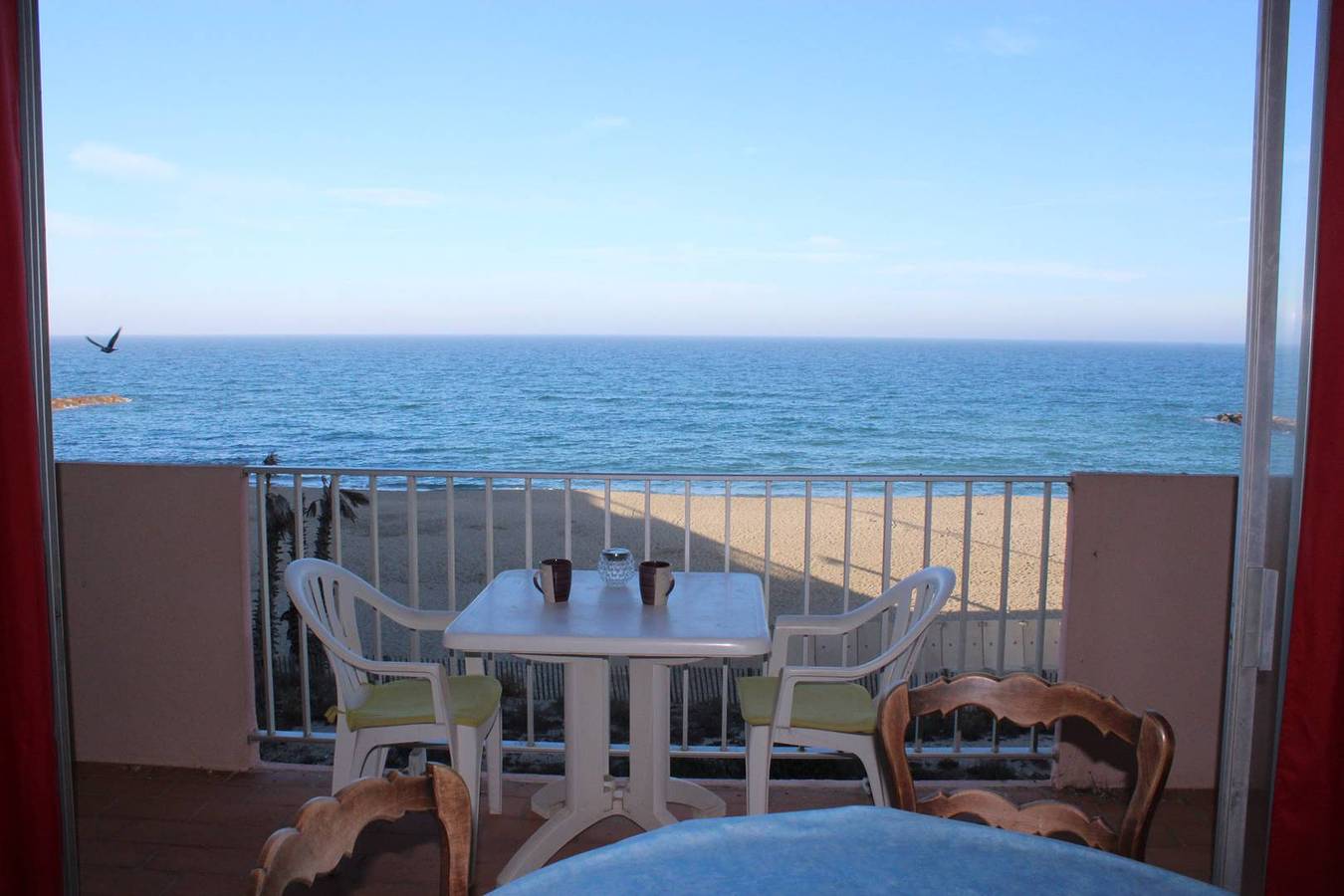 Appartement de vacances entier, Front de mer pour ce T2 avec parking proche commerces in Saint-Cyprien-Plage, Saint-Cyprien