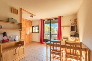 Gîte pour 5 personnes, avec balcon dans Vars (station de ski)