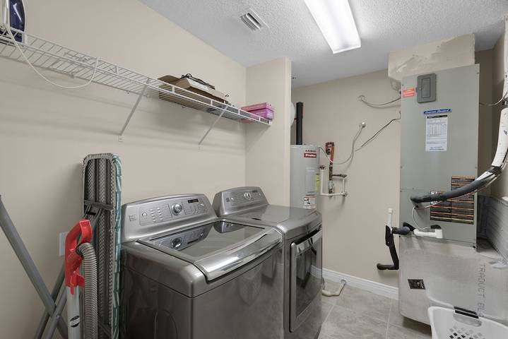 Vacation apartment for 6 people, with pool and balcony the Florida Panhandle