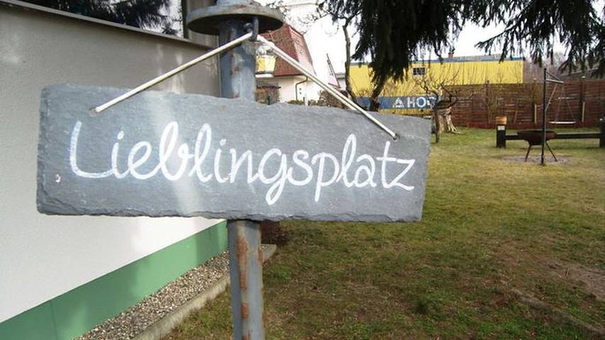 Ferienwohnung für 2 Personen, mit Terrasse und Whirlpool sowie Sauna und Garten in Kölpinsee