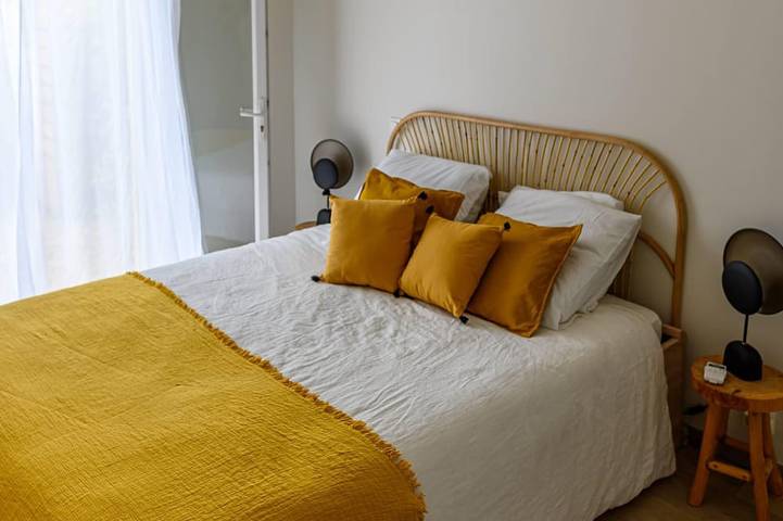 Location de vacances pour 6 personnes, avec jardin à Vaugines - 2