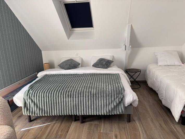 Chambre d’hôte pour 3 personnes, avec Vue à Landéan