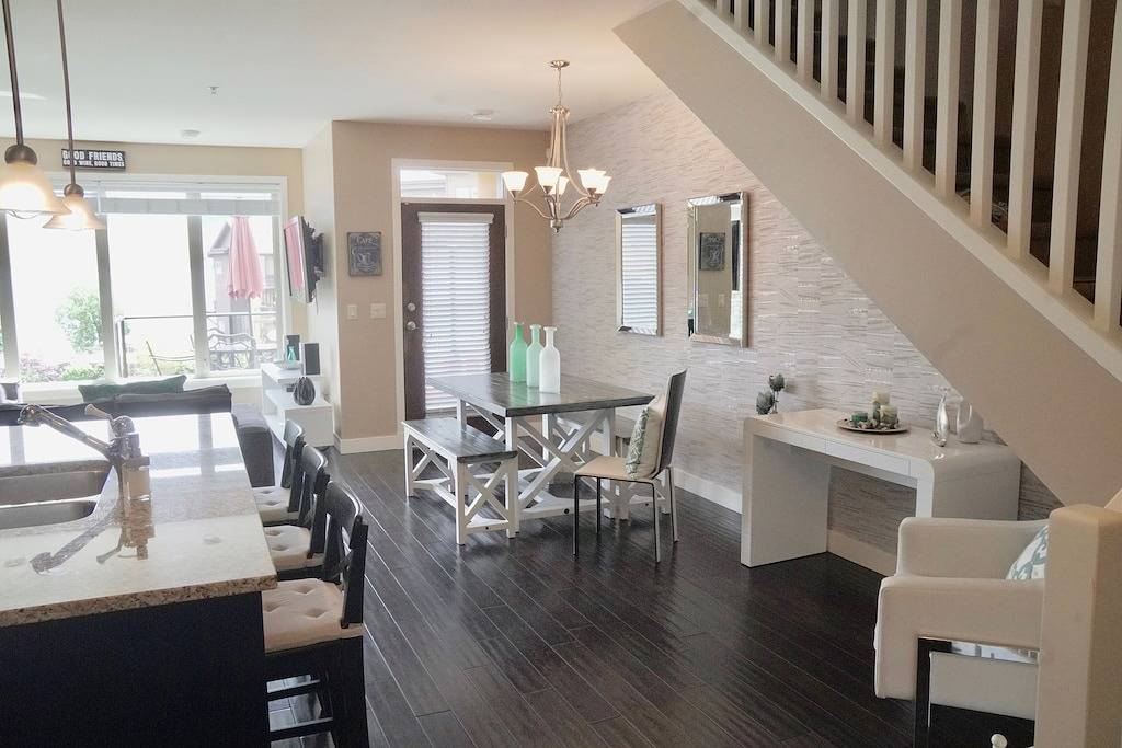 Ganze Wohnung, Luxuriöse Penthouse Suite am Strand im Barona Beach Resort! in West Kelowna, Crystal Mountain