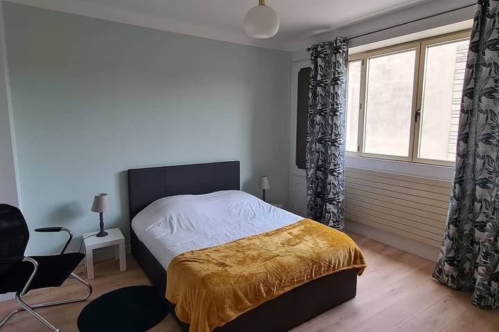 Location de vacances pour 13 personnes, avec jacuzzi et jardin à Gagny - 2