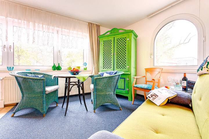 Ferienwohnung für 4 Personen, mit Balkon und Terrasse sowie Garten in Nienhagen - 3