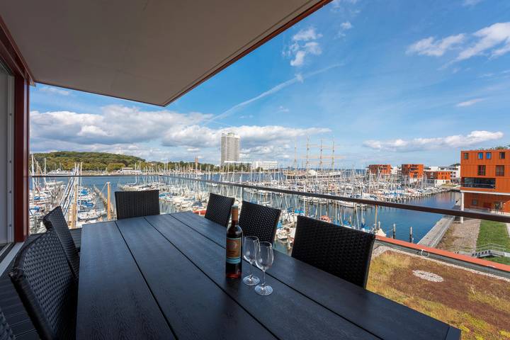 Ferienwohnung für 8 Personen, mit Sauna in der Lübeck