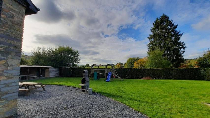 Location de vacances pour 12 personnes, avec sauna et jardin dans Tailles - 3