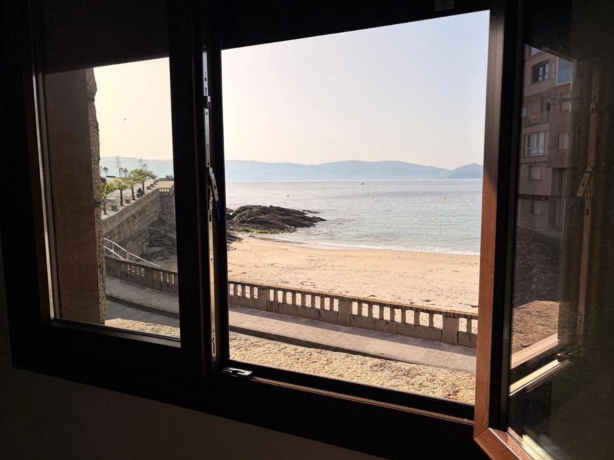 Apartamento inteiro, Apartment with Sea View in Praia de Caneliñas (Sanxenxo), Sanxenxo