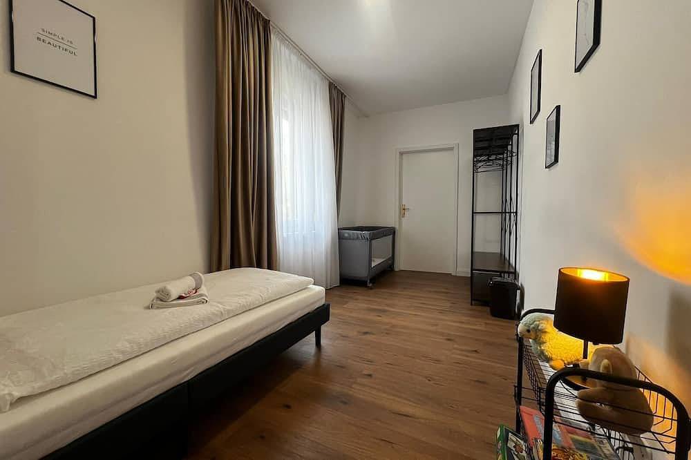 Ganze Wohnung, Edles 105 m² Apartment für bis zu 6 Personen, ideal für Familien mit Kindern in Crimmitschau, Chemnitz und Umgebung